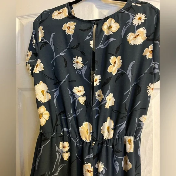 Floral jumpsuit - Picture 4 of 5